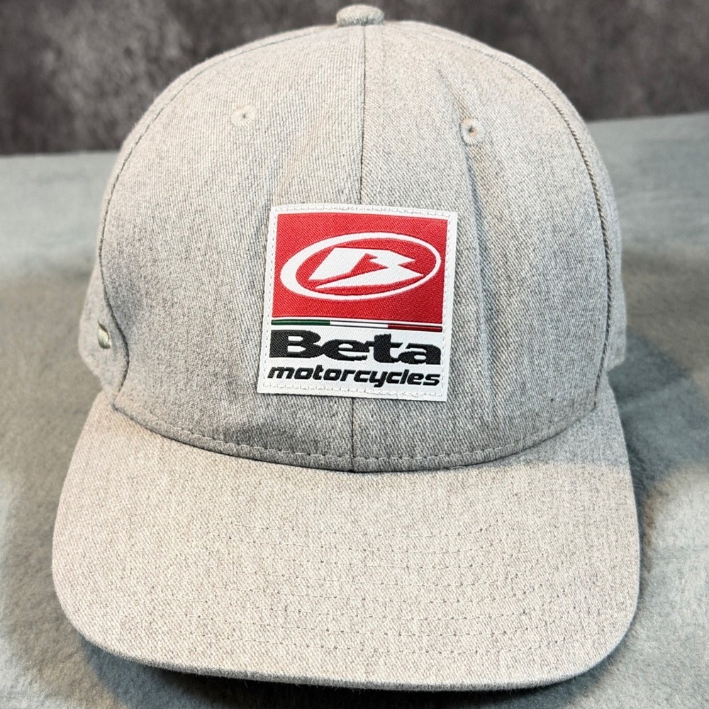 Beta Motorcycles Pukka Snapback‎ Hat Gray Heathered Logo Patch Motocross Cap